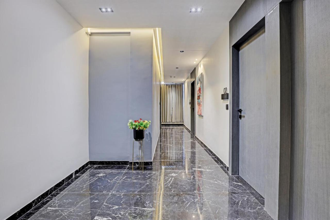 Hotel Lee Platinum Ahmedabad Exterior photo