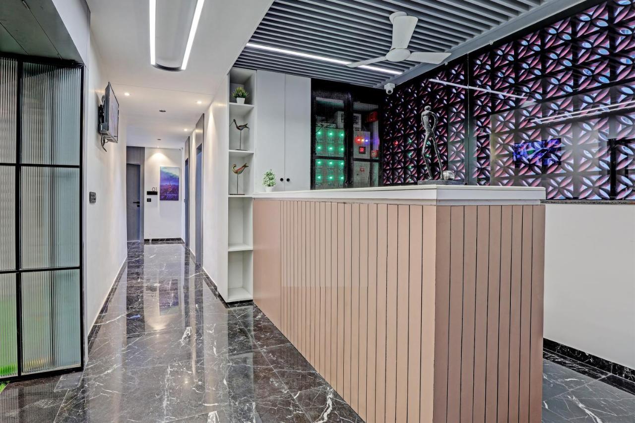 Hotel Lee Platinum Ahmedabad Exterior photo